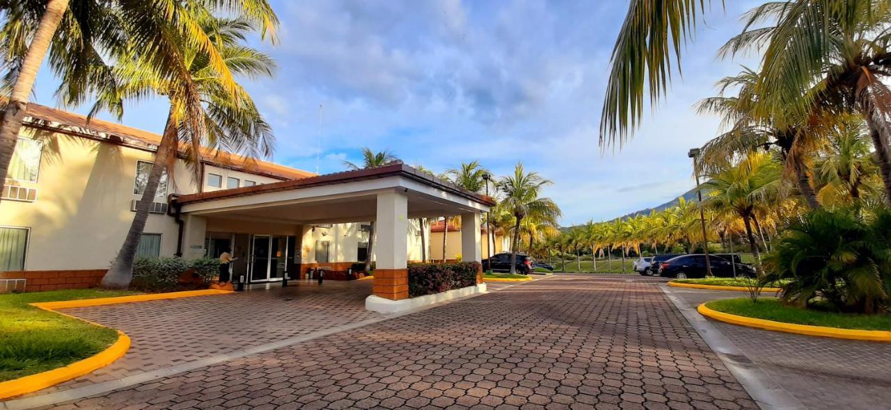 Comfort Inn Real La Unión Zewnętrze zdjęcie